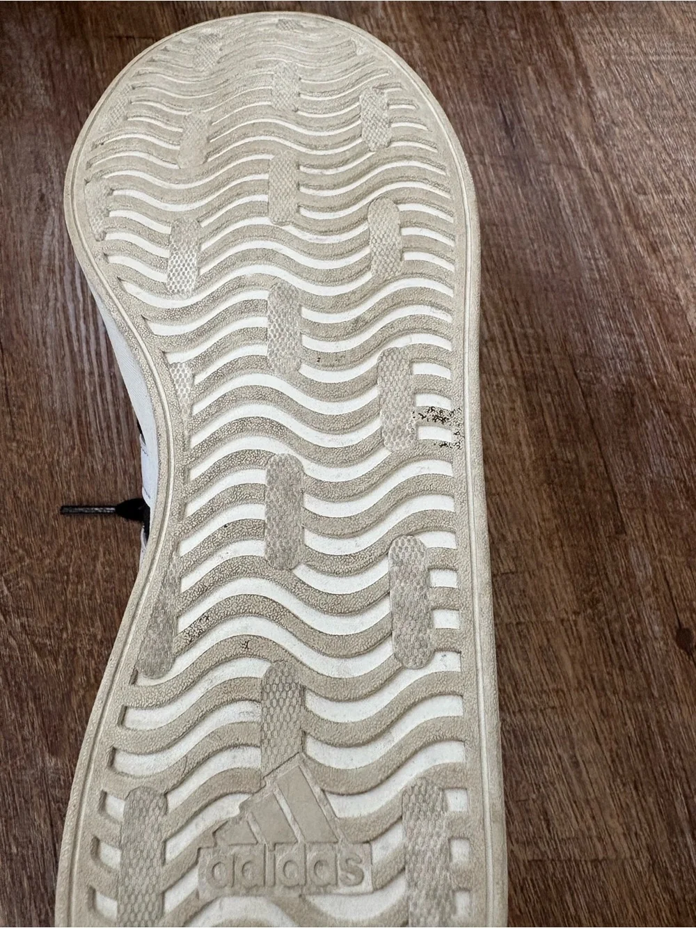 adidas low top